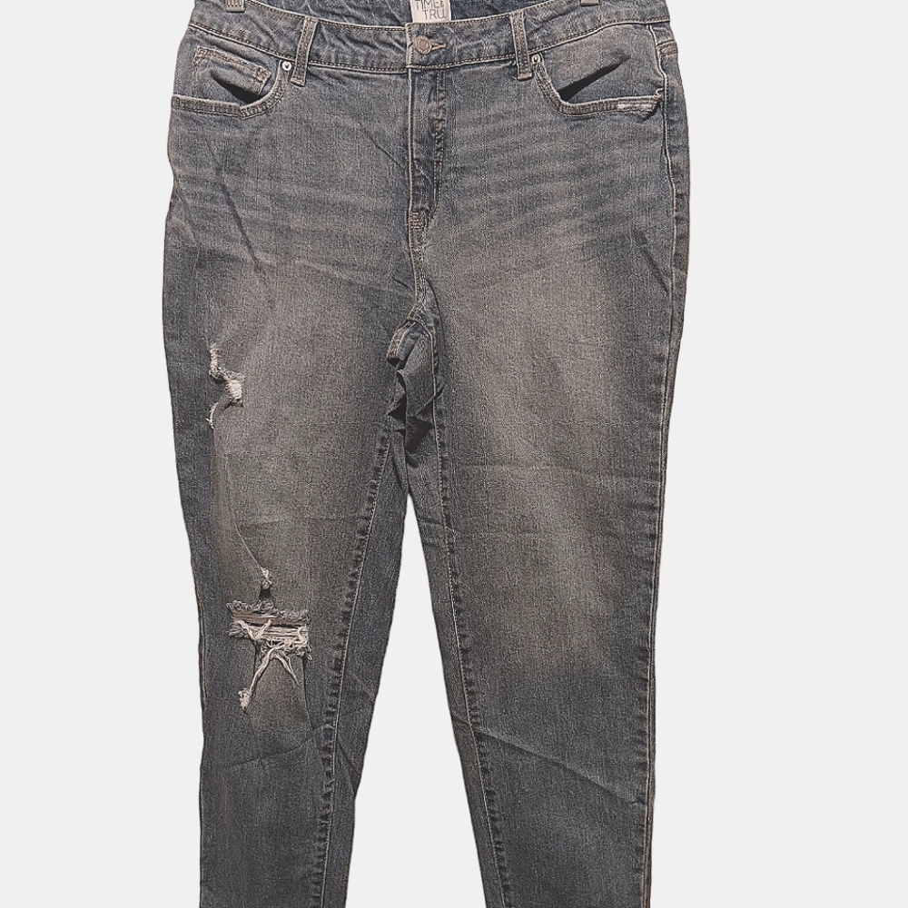 Time And Tru Distressed Straight Leg Women's size 14 Med Wash Blue Denim New